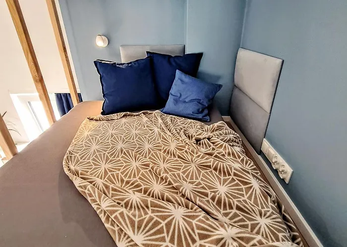 Mielczarskiego C Przy Manufakturze * Łódź